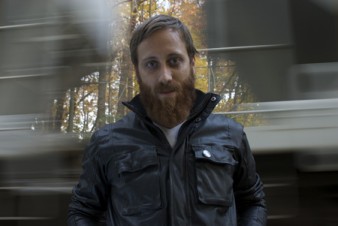 dan-auerbach-solo-by-james-quine